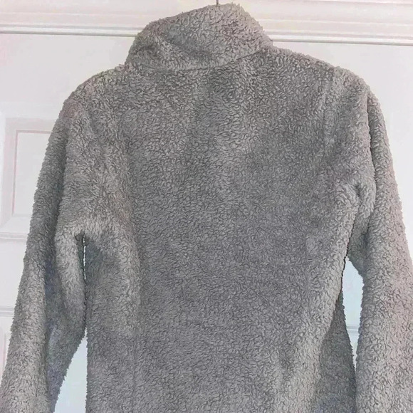 Patagonia Women’s XS Quarter Zip Sweatshirt - Picture 5 of 6